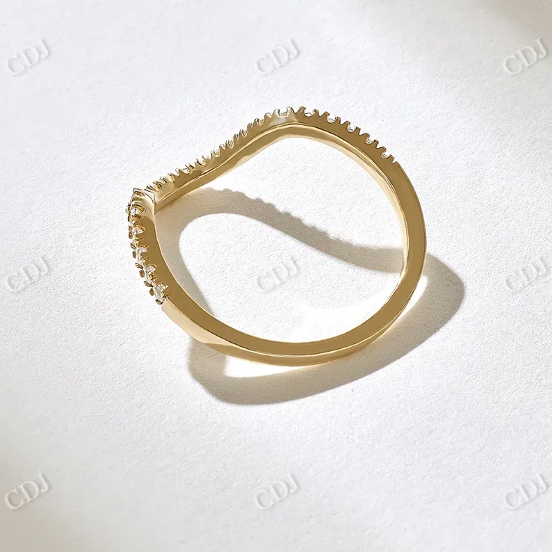 0.21CTW Dedicating Curved Wedding Band