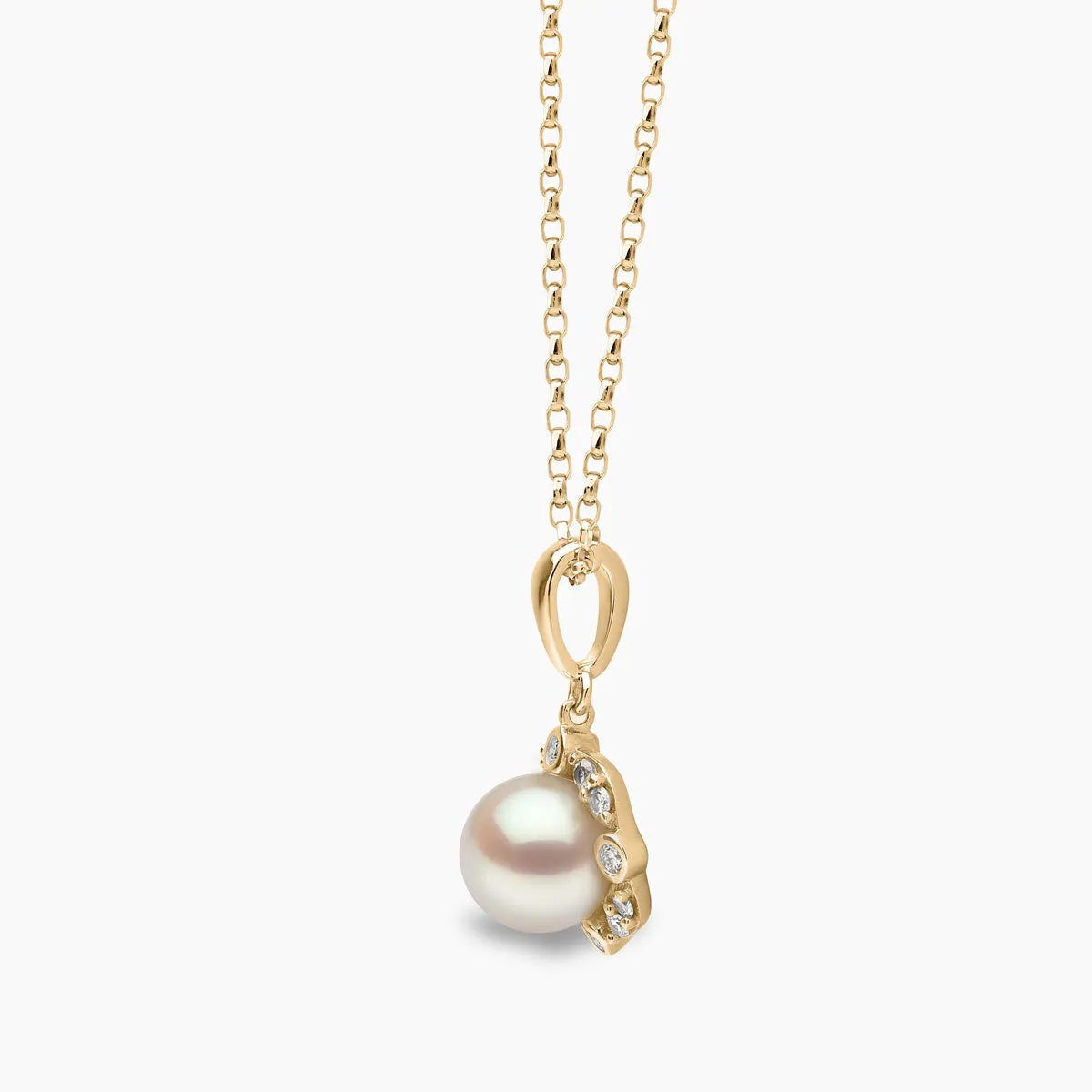 18k Yellow Gold Freshwater Pearl and Diamond Necklace