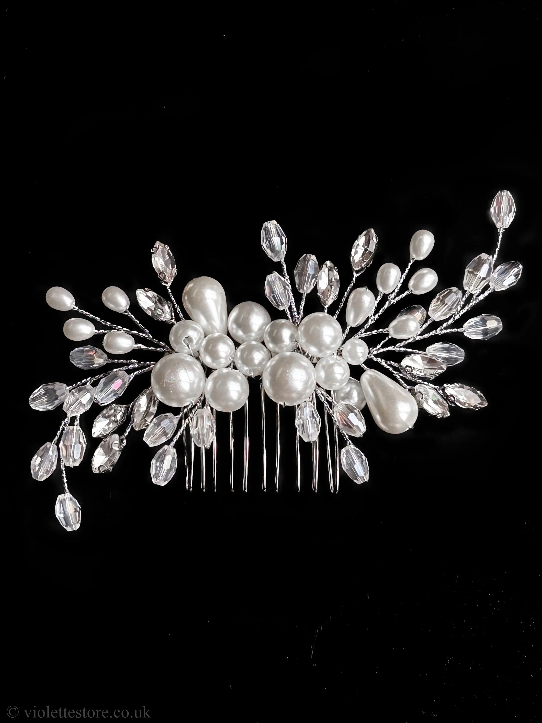 Bride's Pearl Hair Accessory