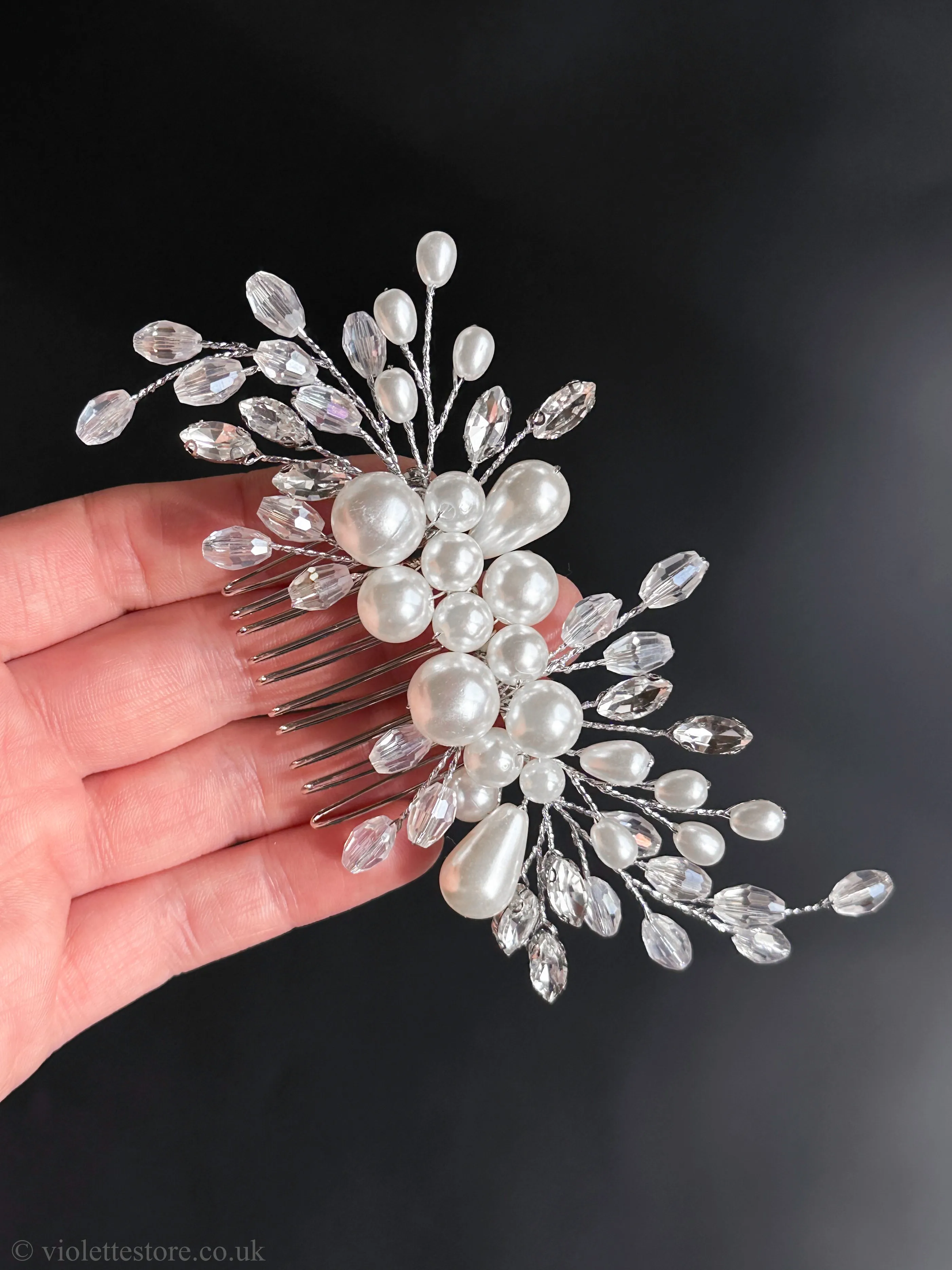 Bride's Pearl Hair Accessory