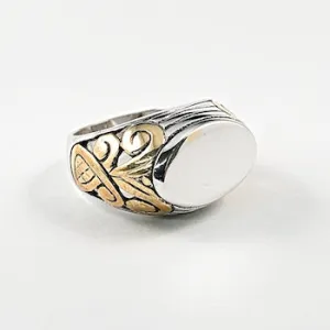 Elegant Shiny Metallic Filigree Side Band Two Tone Silver Ring