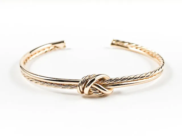 Modern Shiny Metallic & Rope Textured Center Knot Design Gold Tone Brass Cuff Bangle