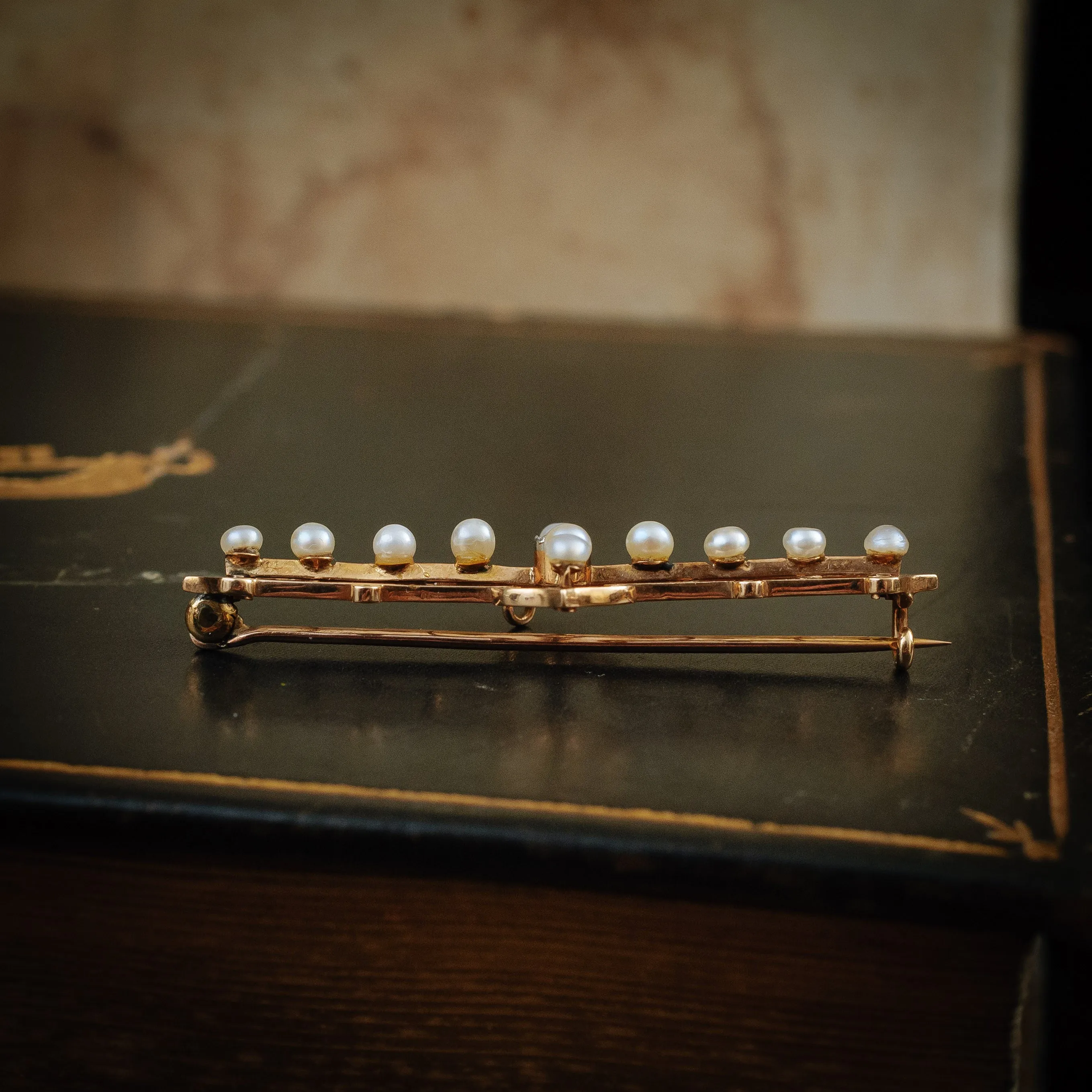 Pleasingly Symmetrious Edwardian 15ct Gold, Diamond and Natural Pearl Brooch